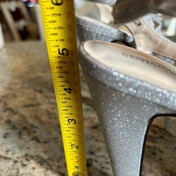 Benjamin Walk Touch ups Queenie  silver glitter platform sandals. NWOT Size 11 - Picture 9 of 16